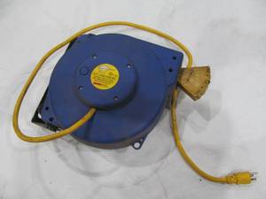 lot 30 image: Cord Reel