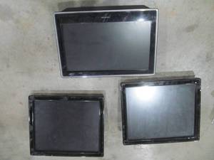 lot 49 image: Monitors