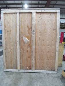 lot 54 image: Shipping Crate