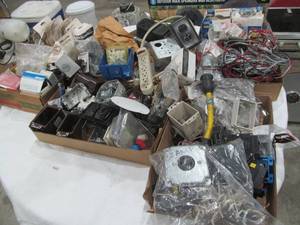 lot 59 image: Electrical Supplies