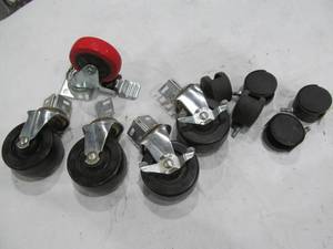 lot 65 image: Casters