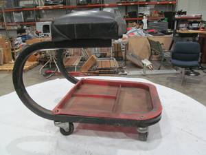 lot 102 image: Stool