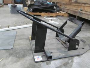 lot 171 image: Wheel chok