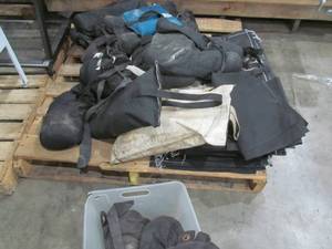 lot 172 image: Sandbags
