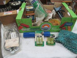 lot 190 image: Auto Parts