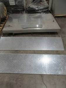 lot 229 image: Aluminum Platform