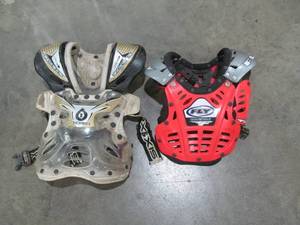 lot 243 image: Youth Chest protectors