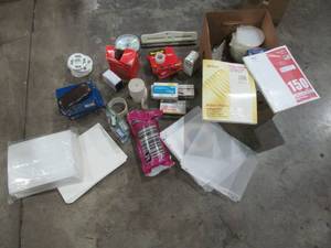 lot 258 image: Office Supplies