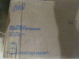 lot 261 image: Scott Paper Towels