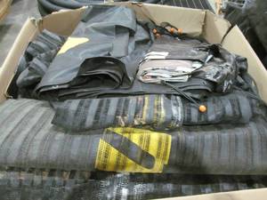 lot 285 image: Large lot of used fencing
