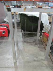 lot 313 image: Aluminum table