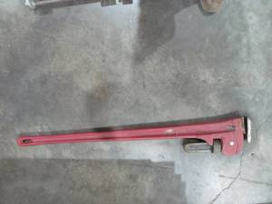 lot 330 image: Pipe Wrench