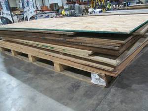 lot 332 image: Used Plywood