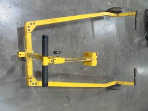 lot 9 image: Snowmobile Dolly