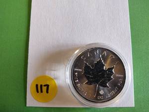 lot 117 image: 2018 Canada BU .9999 1oz. Silver Maple Leaf
