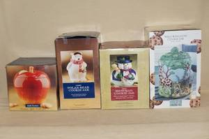 lot 24 image: Cookie Jars