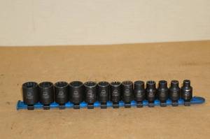 lot 6 image: Matco Advantage Impact Sockets
