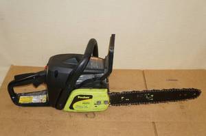 lot 14 image: Poulan 33cc 14 Gas Chain Saw
