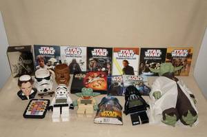 lot 29 image: Star Wars Items - LEGO, Books, Mugs