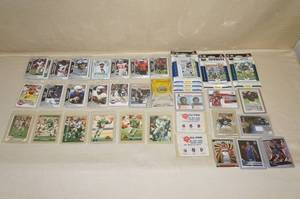 lot 51 image: Football Cards - Draft Picks, Team Sets