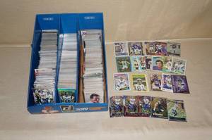 lot 49 image: Large Lot of Vikings Cards - Thielen, Favre, Smith