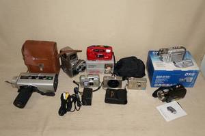 lot 62 image: Film and Video Cameras
