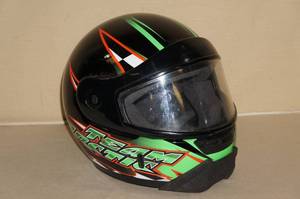 lot 88 image: Arctic Cat Snowmobile Helmet