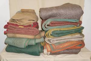 lot 114 image: Moving Blankets