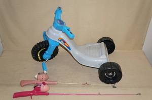 lot 116 image: Kids Plastic Tricycle and Kids Fishing rods