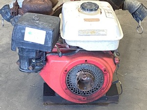 lot 11 image: CH&E Self-Priming Pump