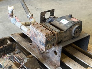 lot 13 image: Myers Power-Take-Off Unit