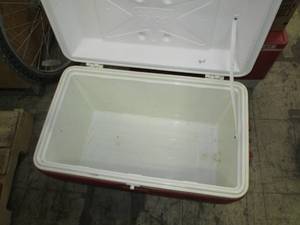 lot 210 image: Igloo 52 Legend Cooler...