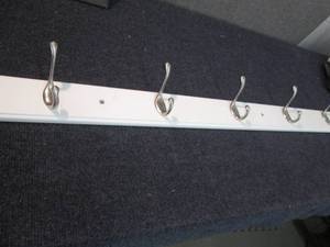 lot 19 image: Liberty 45 in. White and Satin Nick...