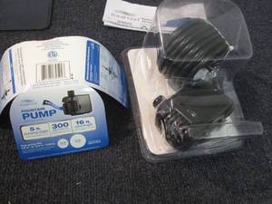 lot 21 image: 300 GPH Fountain Pump by Total Pond...