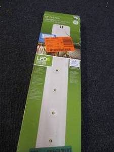 lot 60 image: GE 18 in. Battery Operated LED Util...