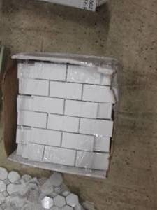 lot 64 image: 12 Sheets Daltile Restore Bright W...
