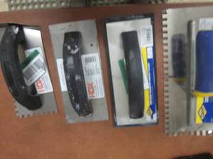 lot 129 image: 3 Trowels & Float...