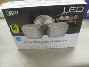 lot 189 image: Feit Electric 36-Watt Stainless Out...