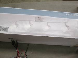 lot 248 image: Hampton Bay LED Track Fixture only ...