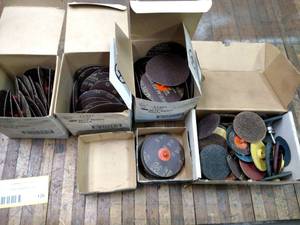 lot 126 image: Asstd Roloc Discs...