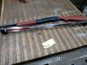 lot 154 image: Swingrite Swing Trainer & Fake Gun...