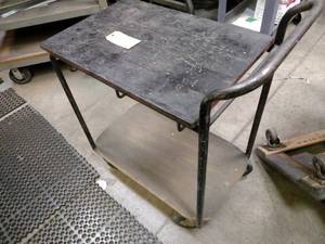 lot 156 image: Shop Cart, 27x18...