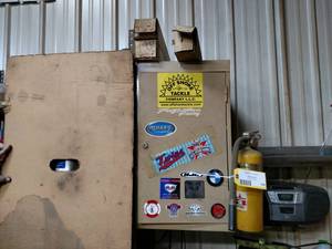 lot 159 image: Cabinet with Welding Rod & Fire Ext...