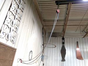 lot 169 image: Chain Hoist with Trolley & Come-A-L...