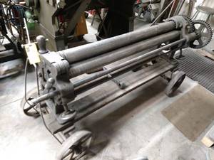 lot 4 image: Hand Roller, 48, End Opens, Extra ...
