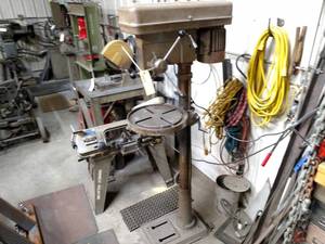 lot 16 image: Orbit OR-1758 1612 Drill Press, 5...