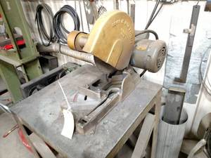 lot 15 image: Everett 10 Chop Saw, 3hp, 1 Phase...