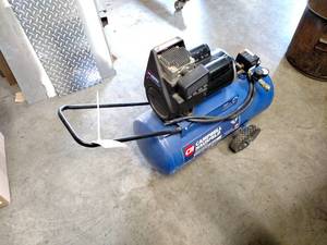 lot 42 image: Campbell Hausfeld Air Compressor, 1...