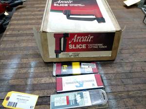 lot 67 image: Arcair Torch & Tungsten Electrodes...