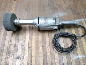 lot 68 image: Milwaukee 5 Die Grinder...